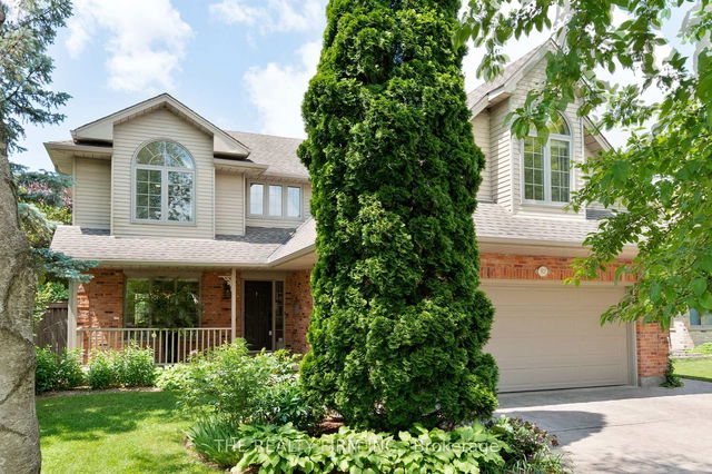 82 Masonville Crescent