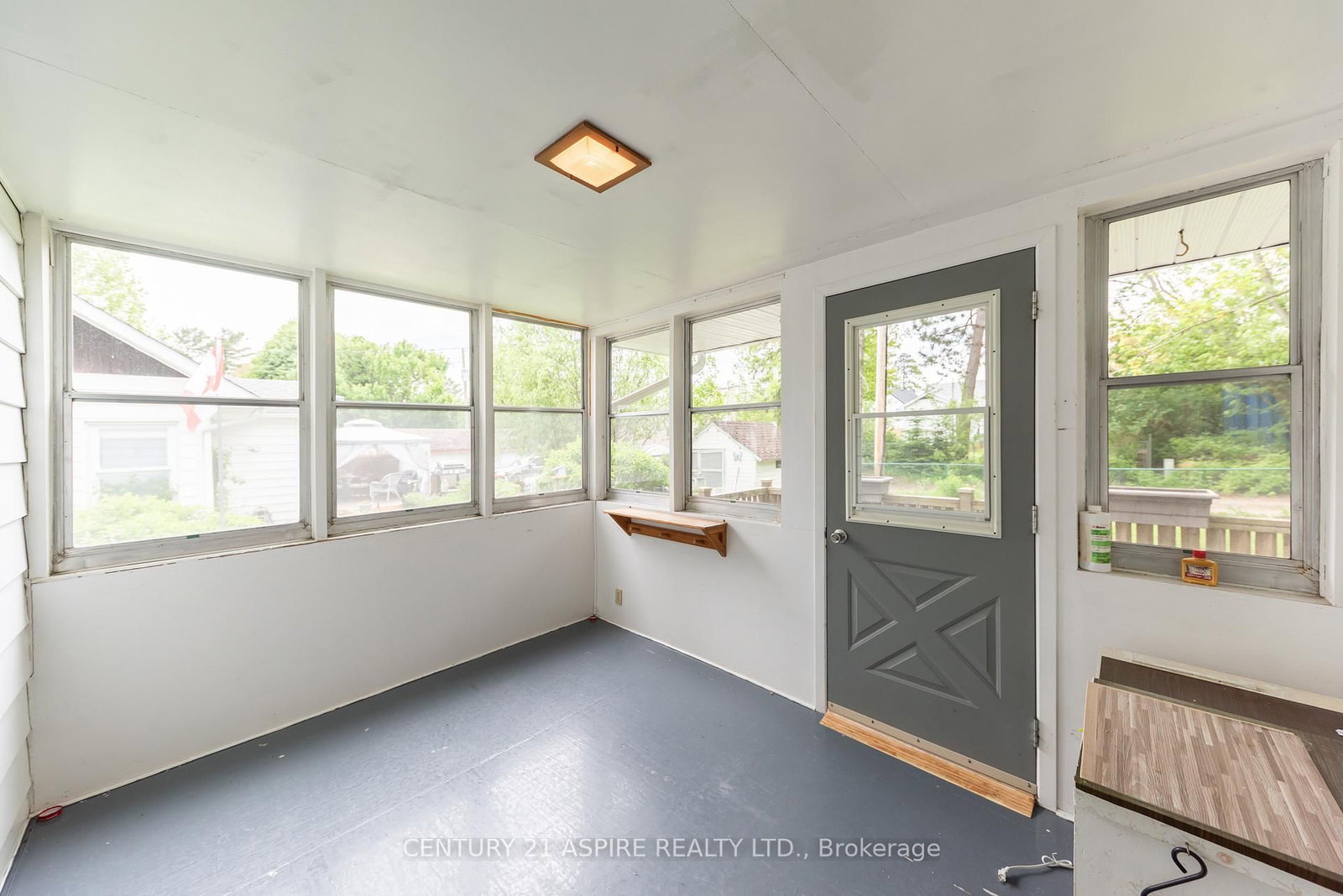 Listing Image 21