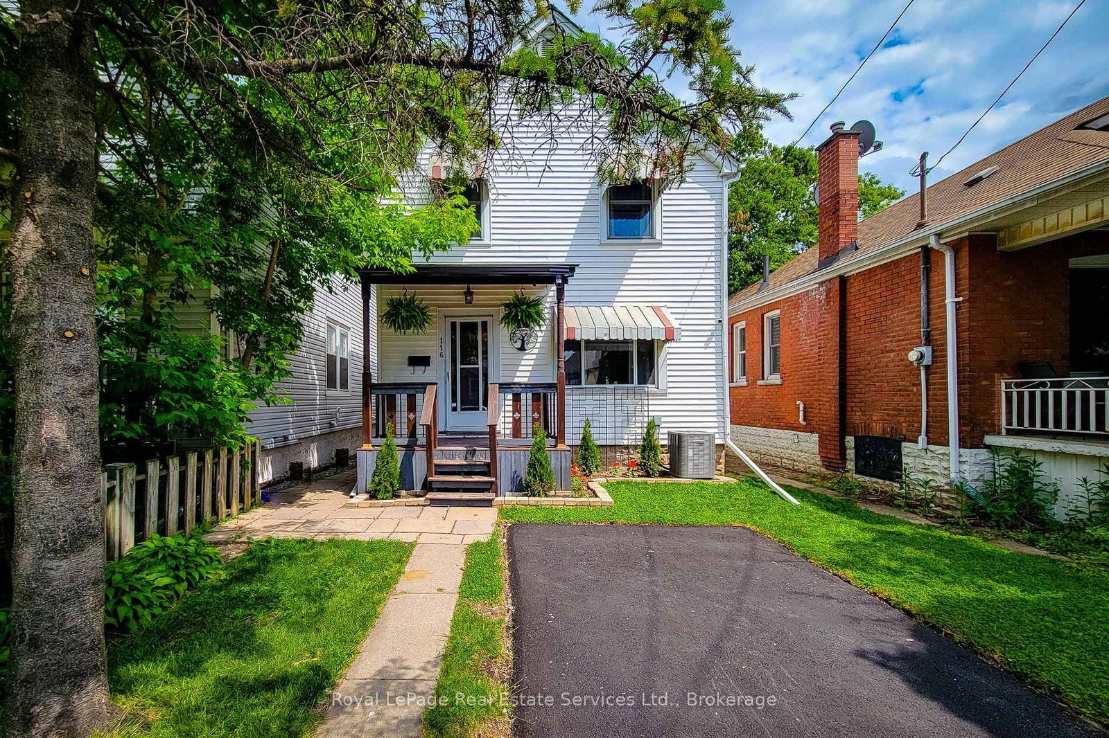 Detached House for sale at 116 Garside Avenue, Hamilton, Homeside, L8H 4W3 - MLS: X12216803