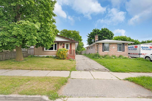 lower - 23 Silver Aspen Crescent