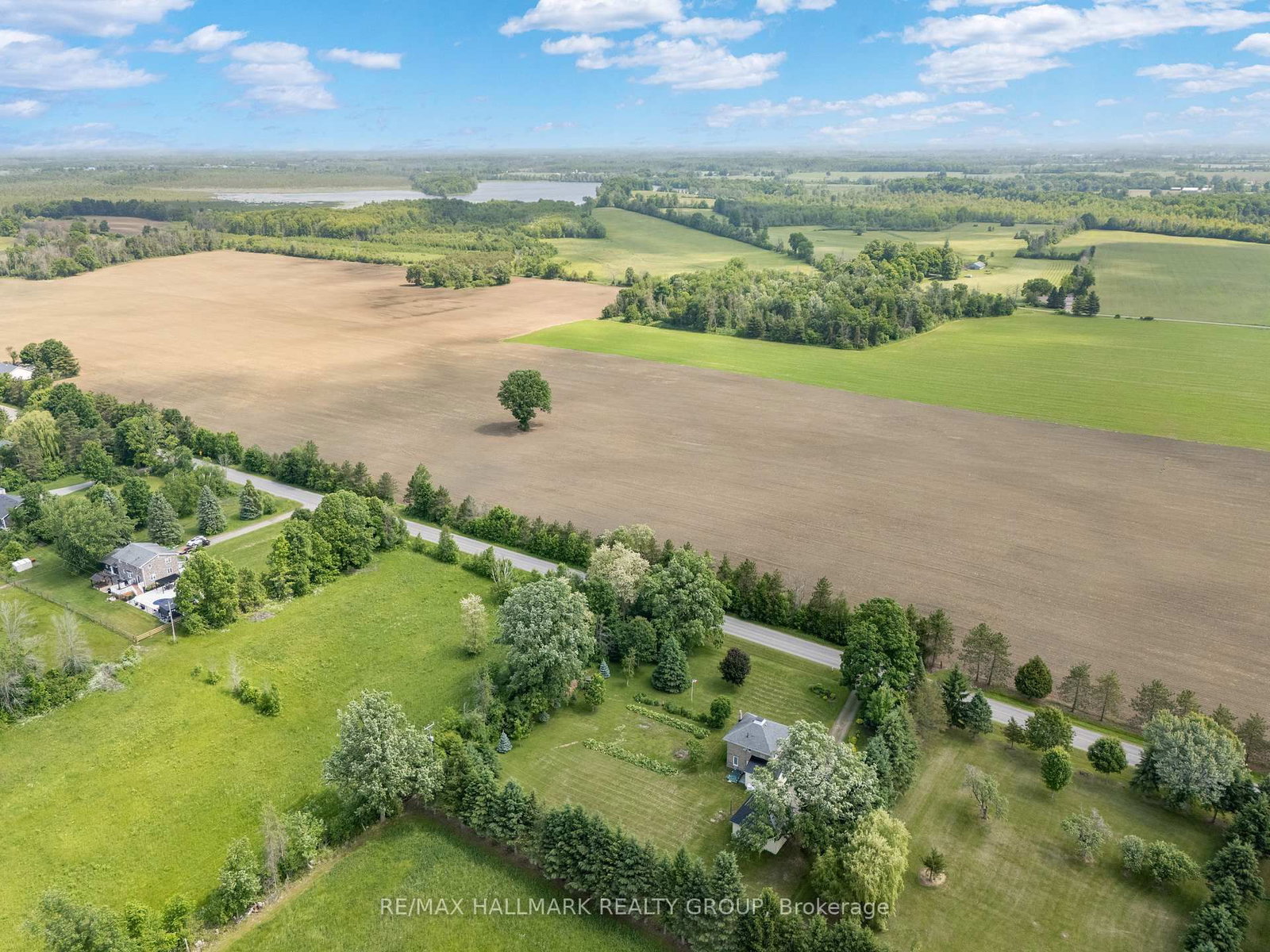 Listing Image 43
