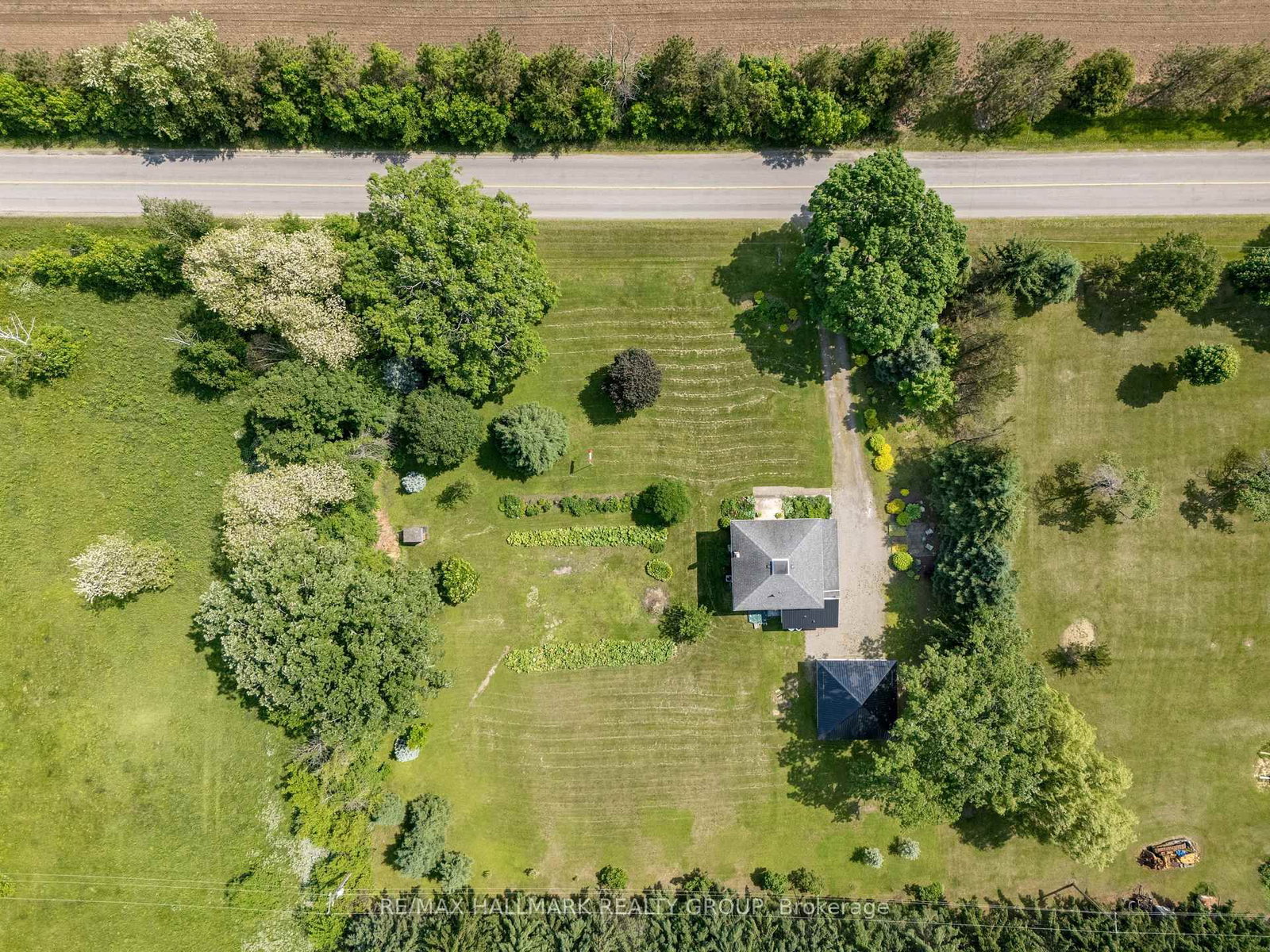 Listing Image 44