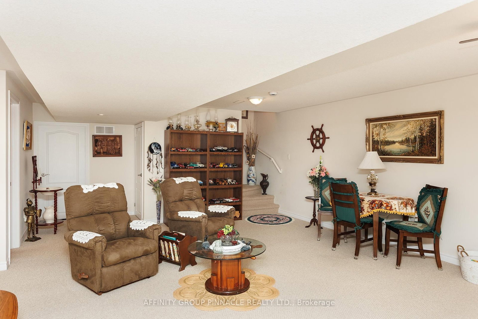 Listing Image 35