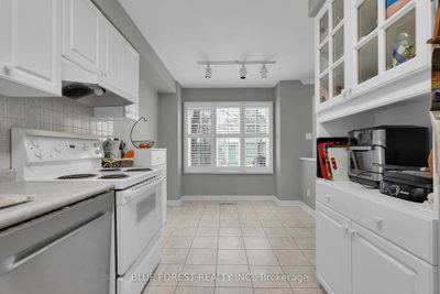 Unit 3 — 410 Ambleside Drive — more photos