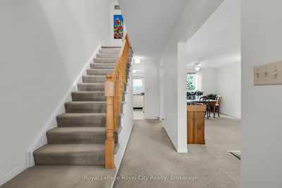 624 Holman Cres, Centre Wellington - Fergus image-0-4