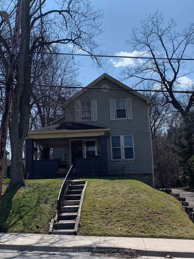 40 Springbank Drive
