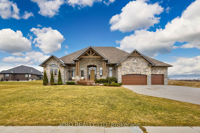 111 Sunset Hills Crescent