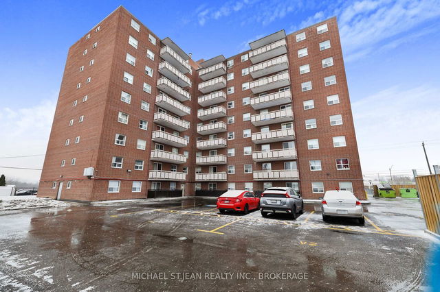 802 - 851 Queenston Road