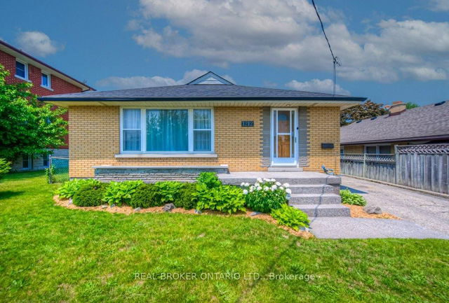 1212 Queen's Boulevard