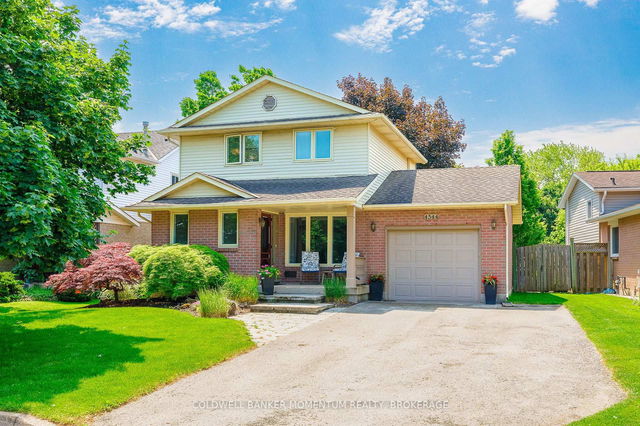 4544 IVY GARDENS Crescent