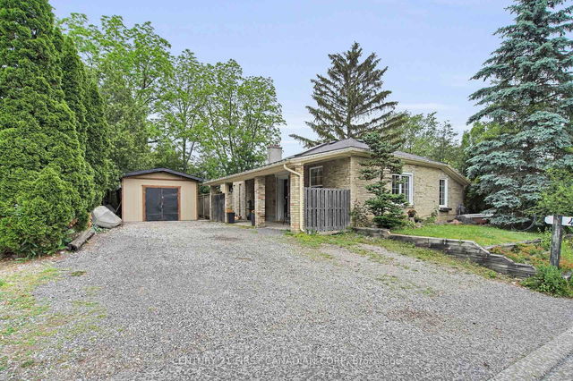 425 OLD WONDERLAND Road