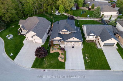 483 Petersen Ave, Strathroy-Caradoc - NE image-0-1