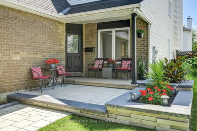 779 BEAUREGARD Cres, Orleans - Fallingbrook/Ridgemount image-0-2