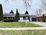 5866 Valley Way
