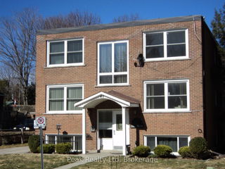 44 Memorial Avenue