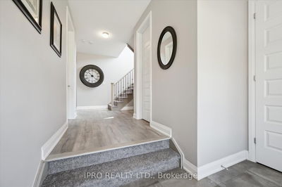 141 Mcfarlane Cres, Centre Wellington - Fergus image-0-4