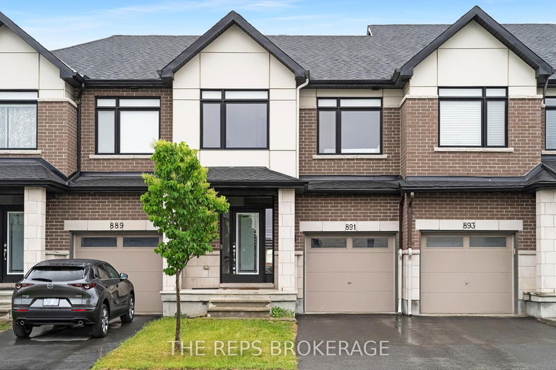 891 Solarium Ave, Manotick - Riverside South/Gloucester Glen image-0-0