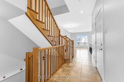 891 Solarium Ave, Manotick - Riverside South/Gloucester Glen image-0-2