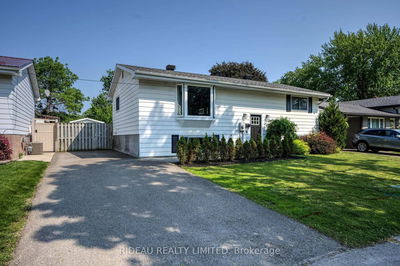 701 Laurier Blvd, Brockville - Brockville image-0-1