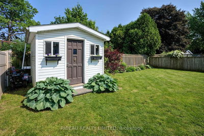 701 Laurier Blvd, Brockville - Brockville image-0-4