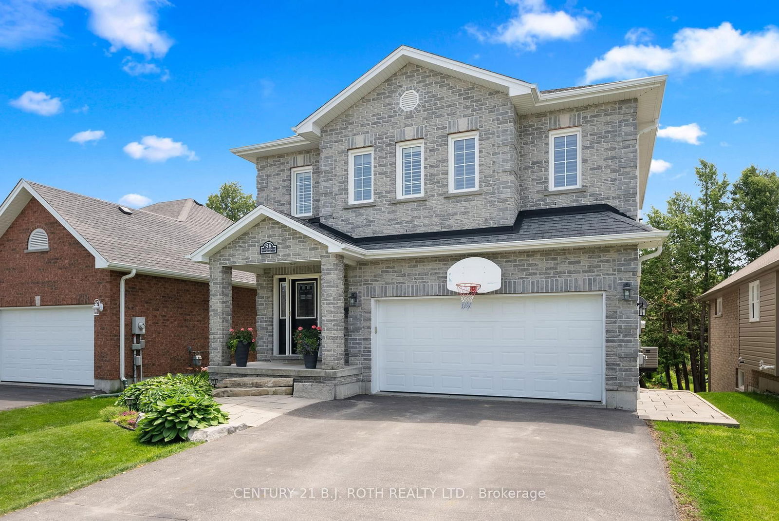 Property at 98 Laurent