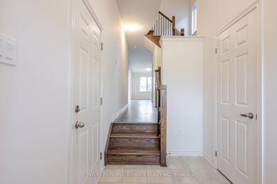 240 Elliot Ave, Centre Wellington - Fergus image-0-2