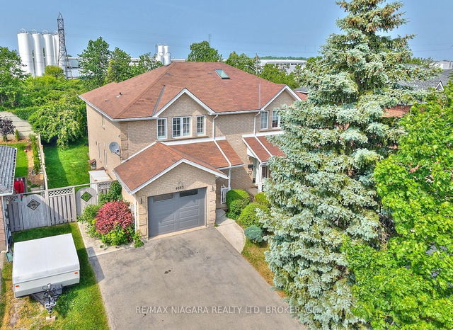 4883 Northgate Crescent