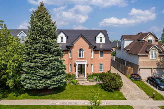 89 Meadowlands Boulevard