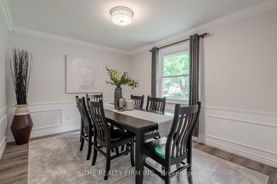 40 Havenridge Cres, London North - North P image-0-2