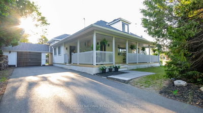 96 Stafford St, Barry's Bay - Madawaska Valley