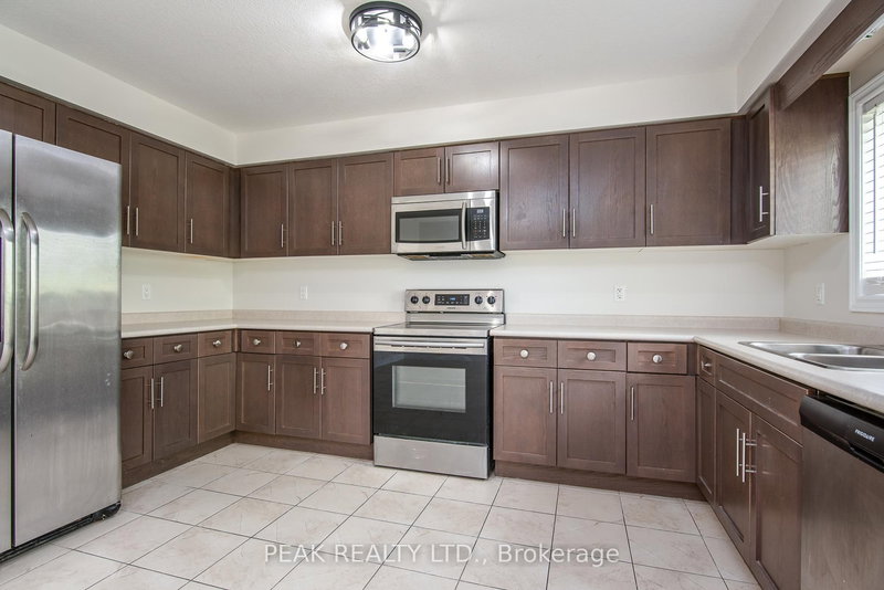 J-3 - 70 Willowrun Dr, Kitchener, N2A 0J3 | Image 3