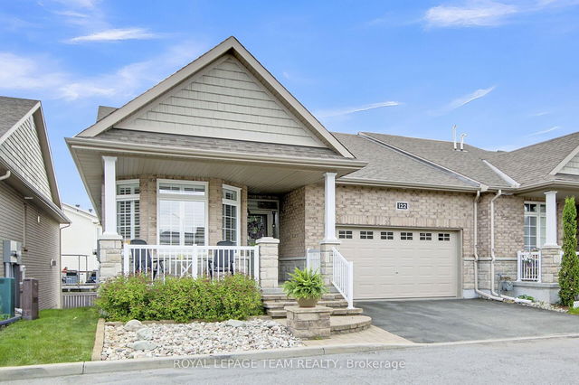 122 Passageway Private