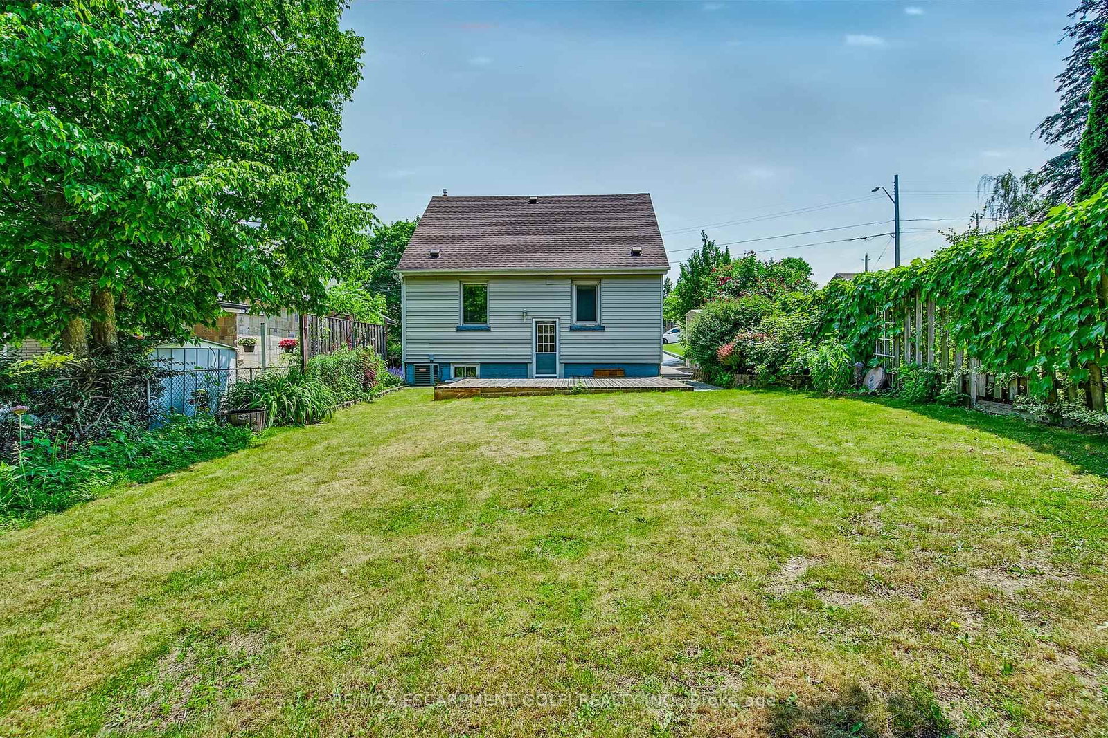 Listing Image 33
