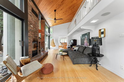 17 HASTINGS St, Ottawa - Crystal Bay/Rocky Point image-0-4