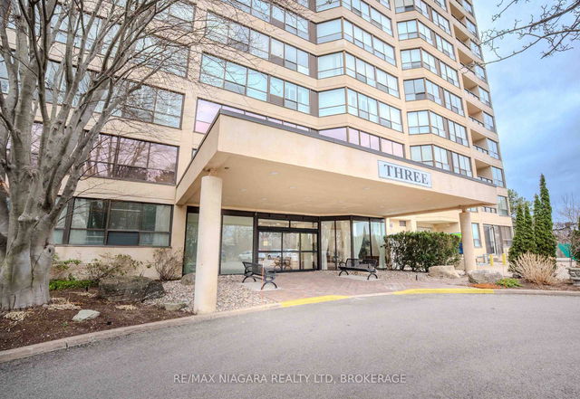 1107 - 3 Towering Heights Boulevard