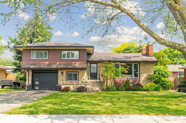15 Old Orchard Drive