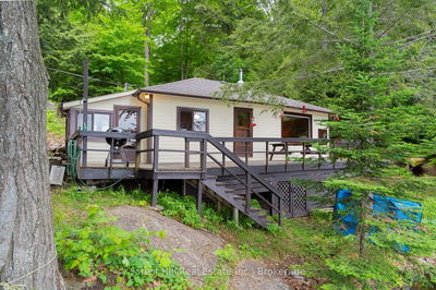 1147 Tock Lane, Algonquin Highlands - McClintock image-0-4