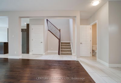 1606 FINLEY Cres, London North - North I image-0-4