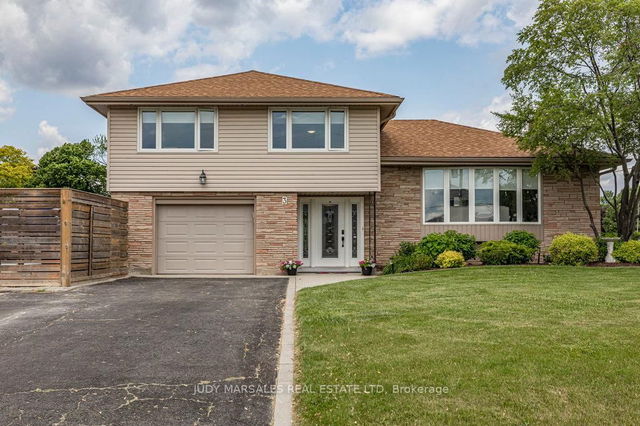 3 Romar Drive