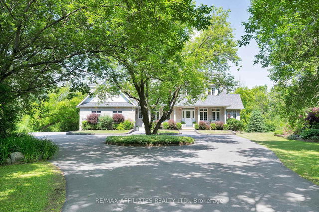 3 Kimini Drive