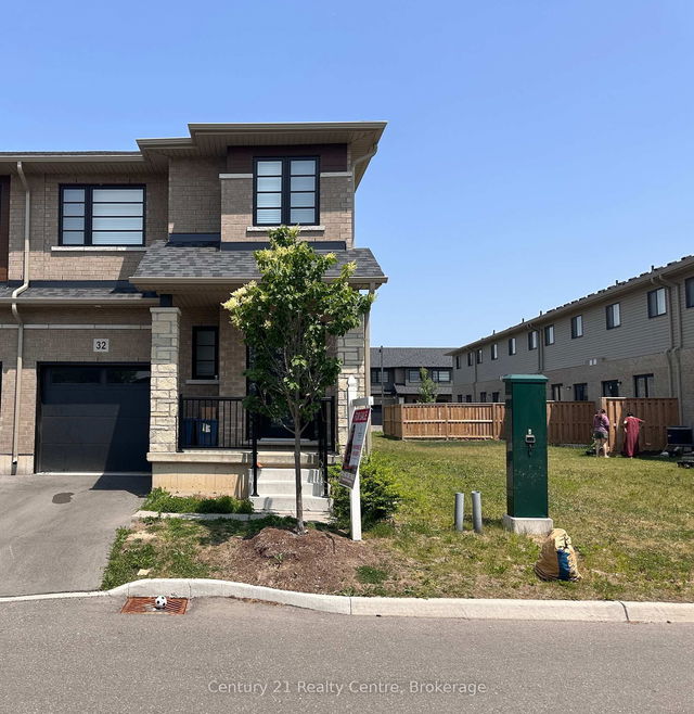 #32 - 520 Grey Street