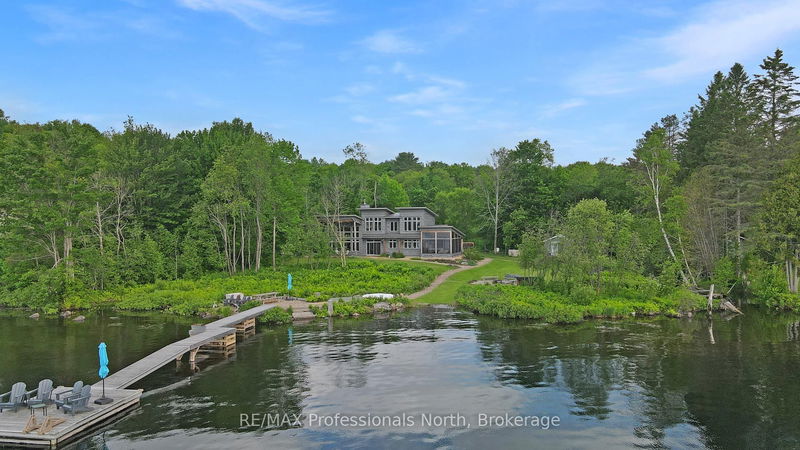 1049 Twin Rocks Lane, Algonquin Highlands -  image-0-0