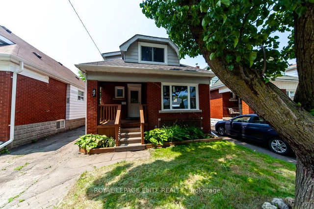 47 Weir Street N