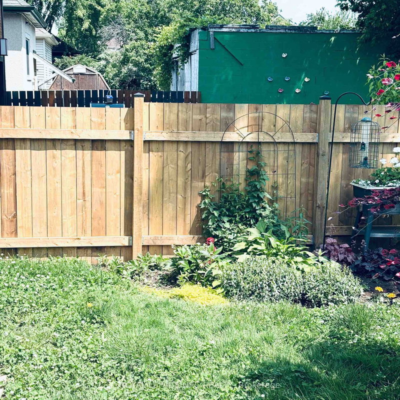 16 Mcghie St, St. Catharines, L2R 5H6 | Image 3