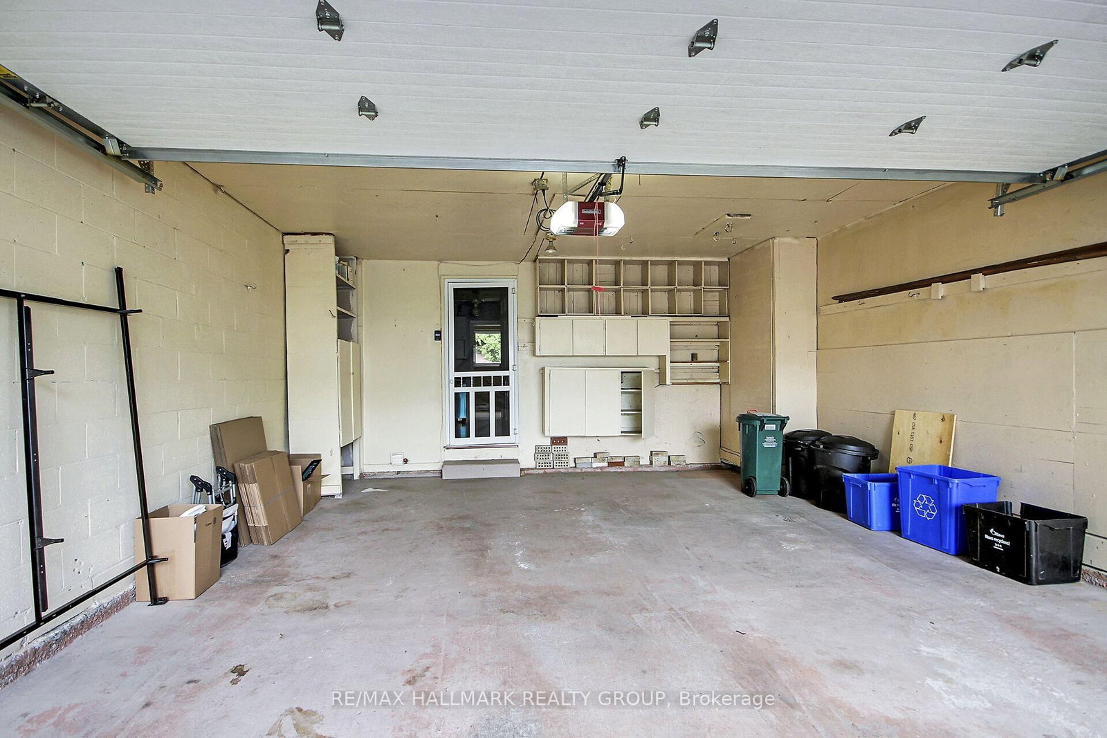 Listing Image 41