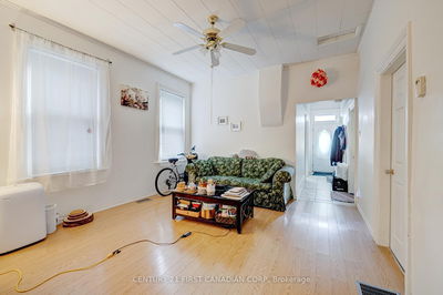 73 Riverside Dr, London North - North N image-0-4