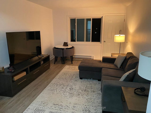 403C - 2041 Arrowsmith Drive