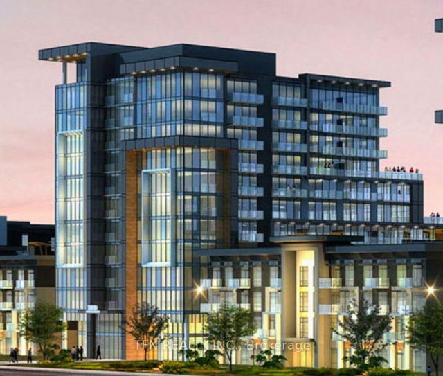 121 - 460 Dundas Street E