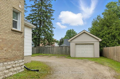 616 Ontario St, Stratford - Stratford image-0-3