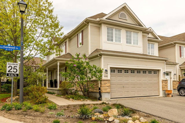 400 Evenwood Private